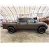 Image 11 : PARKSVILLE - 2005 NISSAN TITAN GRAY 333819 KMS - B513725