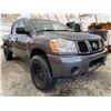 Image 8 : PARKSVILLE - 2005 NISSAN TITAN GRAY 333819 KMS - B513725