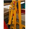 Image 1 : 808 -- 2 TON FOLDING ENGINE CRANE