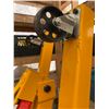 Image 4 : 808 -- 2 TON FOLDING ENGINE CRANE