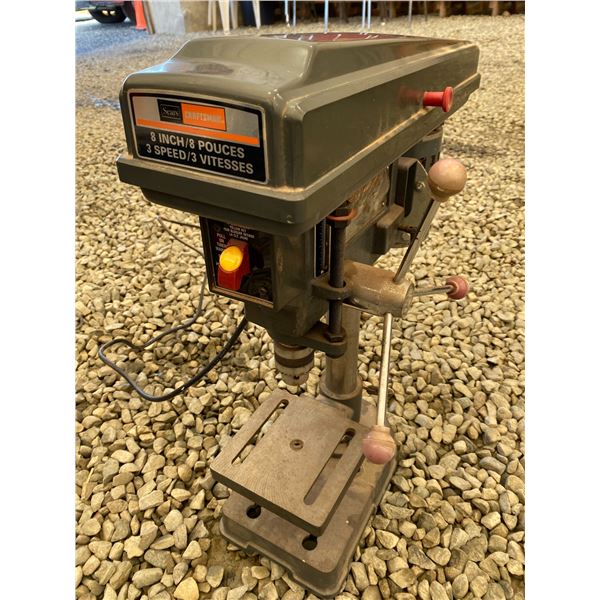 832 -- SEARS CRAFTSMAN 8 INCH BENCH TOP DRILL PRESS