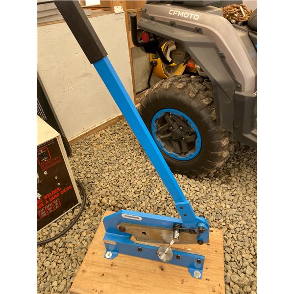 834 -- MAGNUM 12 INCH HAND SHEAR
