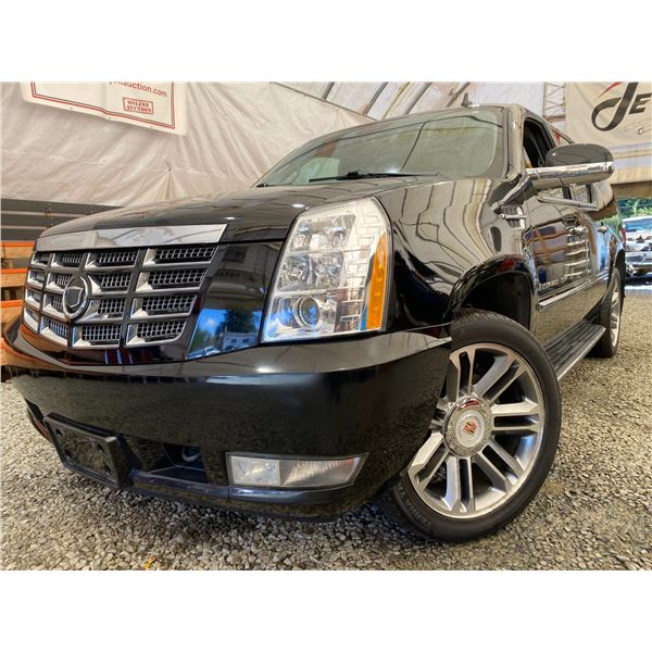 PARKSVILLE - 2008 CADILLAC ESCALADE BLACK 228592 KMS - D260212