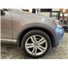 Image 25 : PARKSVILLE - 2012 VOLKSWAGEN TOUAREG GREY 252357 KMS - D010248