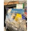 Image 5 : 842 -- XL AUTO PARTS TOTE # 1