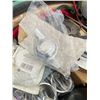 Image 5 : 843 -- XL AUTO PARTS TOTE # 2