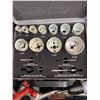 Image 2 : 846 -- VINTAGE AND MIXED TOOLS