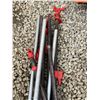 Image 4 : 847 -- MIXED PIPE CLAMPS