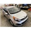 Image 10 : PARKSVILLE - 2013 KIA RIO SILVER 244907 KMS - D873629 "NO RESERVE"