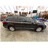 Image 12 : PARKSVILLE - 2010 SUBARU OUTBACK BLACK 221257 KMS - B369427