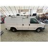 Image 12 : PARKSVILLE - 2005 CHEVROLET EXPRESS WHITE 241391 KMS - B234744