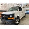 Image 1 : PARKSVILLE - 2005 CHEVROLET EXPRESS WHITE 241391 KMS - B234744