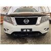 Image 5 : PARKSVILLE - 2014 NISSAN PATHFINDER WHITE 200264 KMS - D668468