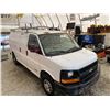 Image 10 : PARKSVILLE - 2005 CHEVROLET EXPRESS WHITE 241391 KMS - B234744