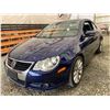 Image 3 : PARKSVILLE - 2010 VOLKSWAGEN EOS BLUE 107851 KMS - D013361