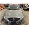Image 6 : PARKSVILLE - 2007 VOLKSWAGEN PASSAT GREY 213192 KMS - B192688