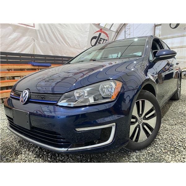 PARKSVILLE - 2016 VW E GOLF BLUE 82835 KMS - D915011