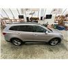 Image 13 : PARKSVILLE - 2017 HYUNDAI SANTA FE GREY 140479 KMS - D177995