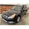 Image 3 : PARKSVILLE - 2010 SUBARU OUTBACK BLACK 221257 KMS - B369427