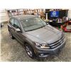 Image 10 : PARKSVILLE - 2013 VOLKSWAGEN TIGUAN SILVER  144820 KMS - D556586
