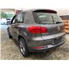 Image 20 : PARKSVILLE - 2013 VOLKSWAGEN TIGUAN SILVER  144820 KMS - D556586