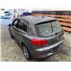 Image 22 : PARKSVILLE - 2013 VOLKSWAGEN TIGUAN SILVER  144820 KMS - D556586