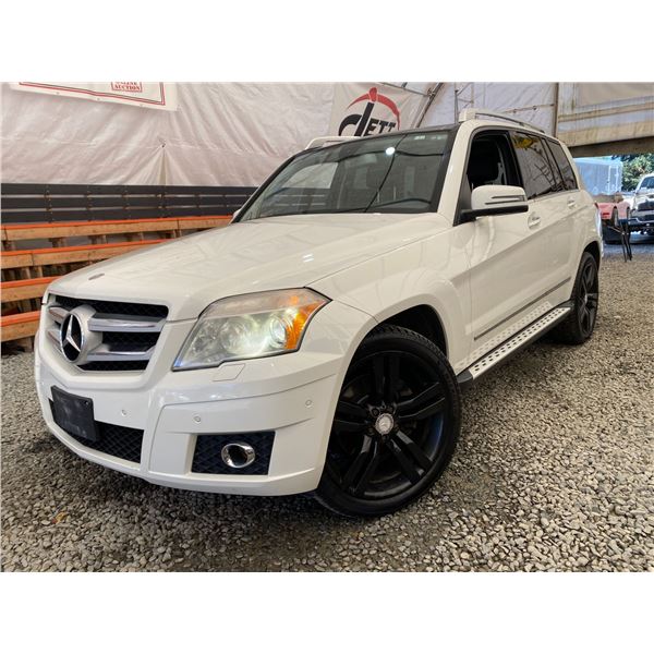 PARKSVILLE - 2010 MERCEDES-BENZ GLK-CLASS WHITE 247295 KMS - D499771