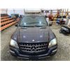 Image 5 : PARKSVILLE - 2011 MERCEDES-BENZ M-CLASS NAVY 212315 KMS - D667367