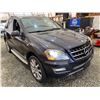 Image 6 : PARKSVILLE - 2011 MERCEDES-BENZ M-CLASS NAVY 212315 KMS - D667367