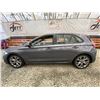 Image 23 : PARKSVILLE - 2019 HYUNDAI ELANTRA GT GREY 181790 KMS - B096313