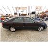 Image 11 : PARKSVILLE - 2004 TOYOTA CAMRY BLACK 382936 KMS - B501034