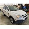 Image 9 : PARKSVILLE - 2012 CHEVROLET CAPTIVA SPORT WHITE 169058 KMS - B624193