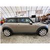 Image 11 : PARKSVILLE - 2009 MINI COOPER GOLD 115082 KMS - BW81574