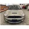Image 6 : PARKSVILLE - 2009 MINI COOPER GOLD 115082 KMS - BW81574