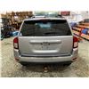 Image 18 : PARKSVILLE - 2016 JEEP COMPASS GRAY 193512 KMS - B579296
