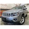 Image 1 : PARKSVILLE - 2016 JEEP COMPASS GRAY 193512 KMS - B579296