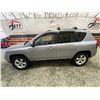 Image 23 : PARKSVILLE - 2016 JEEP COMPASS GRAY 193512 KMS - B579296