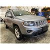 Image 8 : PARKSVILLE - 2016 JEEP COMPASS GRAY 193512 KMS - B579296