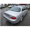 Image 10 : DUNCAN - 2003 JAGUAR S-TYPE SILVER 215937 KMS - JM82656