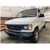 Image 2 : PARKSVILLE - 2003 FORD E-150 WHITE 298151 KMS - DA09985
