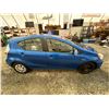 Image 12 : PARKSVILLE - 2013 TOYOTA PRIUS C BLUE 386147 KMS - D537510