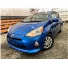 Image 1 : PARKSVILLE - 2013 TOYOTA PRIUS C BLUE 386147 KMS - D537510