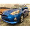 Image 2 : PARKSVILLE - 2013 TOYOTA PRIUS C BLUE 386147 KMS - D537510