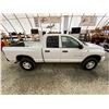 Image 12 : PARKSVILLE - 2004 DODGE RAM WHITE 150221 KMS - D191782