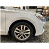 Image 25 : PARKSVILLE - 2019 HYUNDAI ELANTRA GT WHITE 182946 KMS - B101547