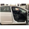 Image 36 : PARKSVILLE - 2019 HYUNDAI ELANTRA GT WHITE 182946 KMS - B101547