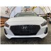 Image 5 : PARKSVILLE - 2019 HYUNDAI ELANTRA GT WHITE 182946 KMS - B101547