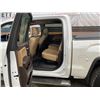 Image 43 : PARKSVILLE - 2017 GMC SIERRA WHITE 197024 KMS - D477404