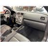 Image 30 : PARKSVILLE - 2009 VOLKSWAGEN EOS GREY 176196 KMS - D005039
