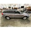 Image 12 : PARKSVILLE - 2009 SUBARU OUTBACK GREY 145886 KMS - D329366